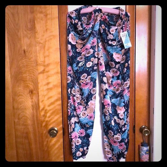 Honey and Lace Pants - H&L/ Piphany silky floral Newport Jogger NWT sz XL
